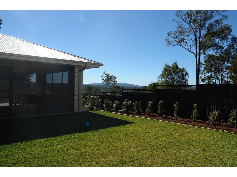 53 Hendos Place, Moggill QLD 4070